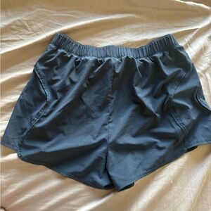 Alphalete Sprint Short in Dark Navy